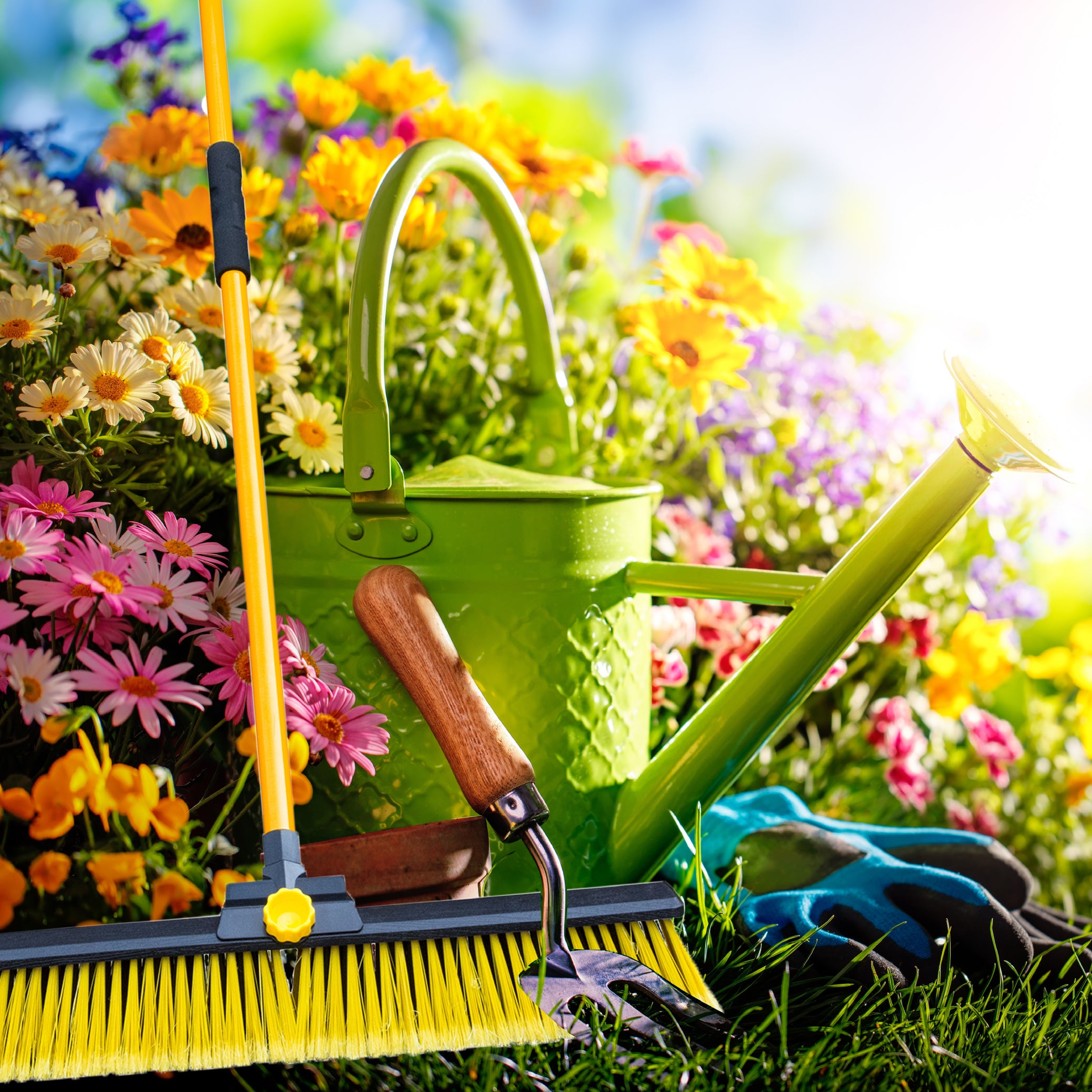 Garden tools and accessories